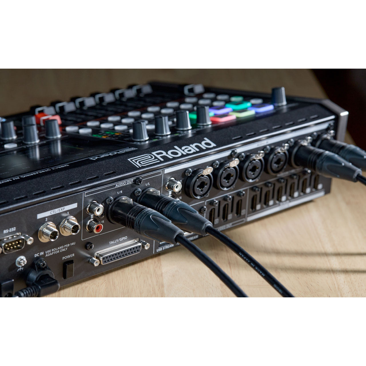 Roland VR-6HD Direct Streaming AV Mixer