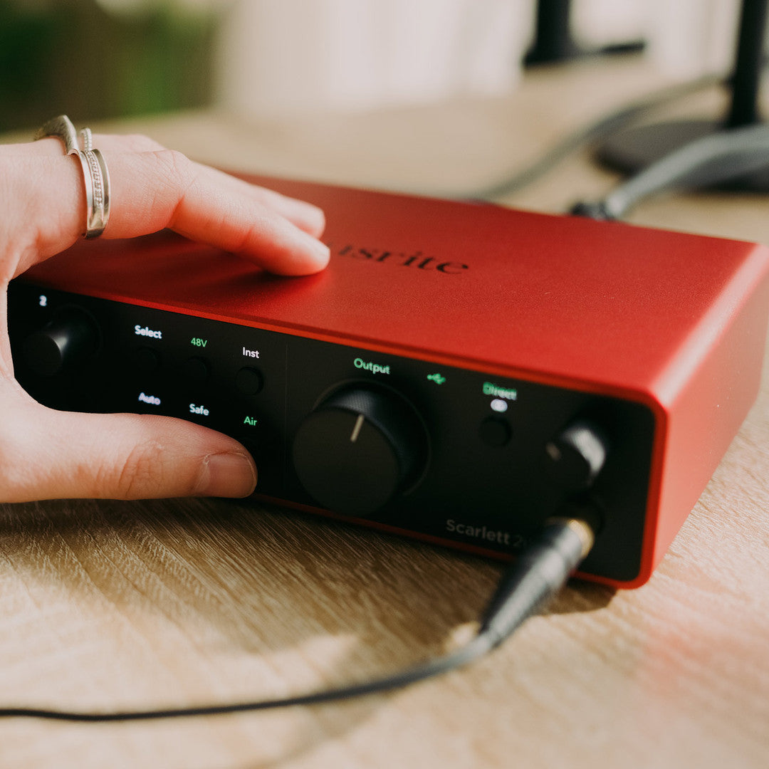 Focusrite Scarlett 2i2 4th Gen USB-C Audio Interface