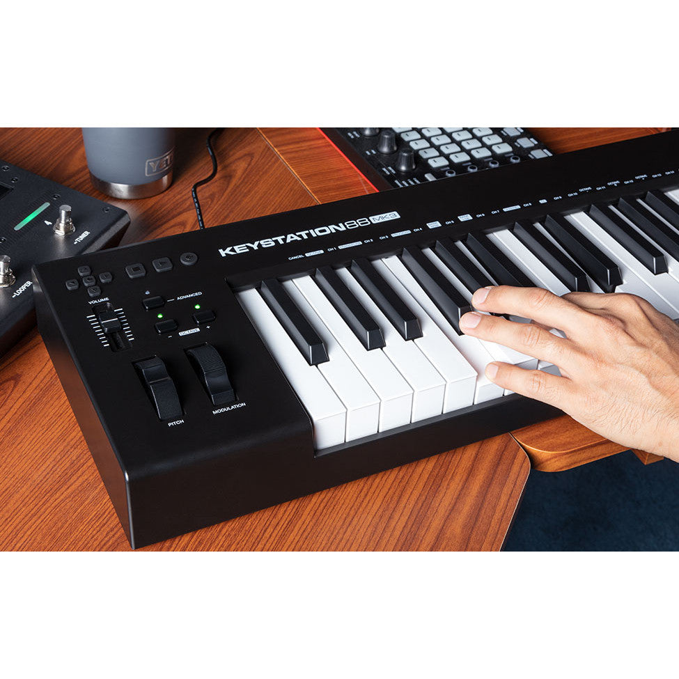 M-Audio Keystation 88 MK3 88-Key Keyboard Controller