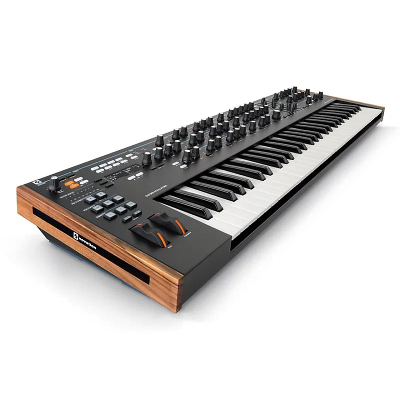 Novation Summit 61-Key Polyphonic Synthesizer